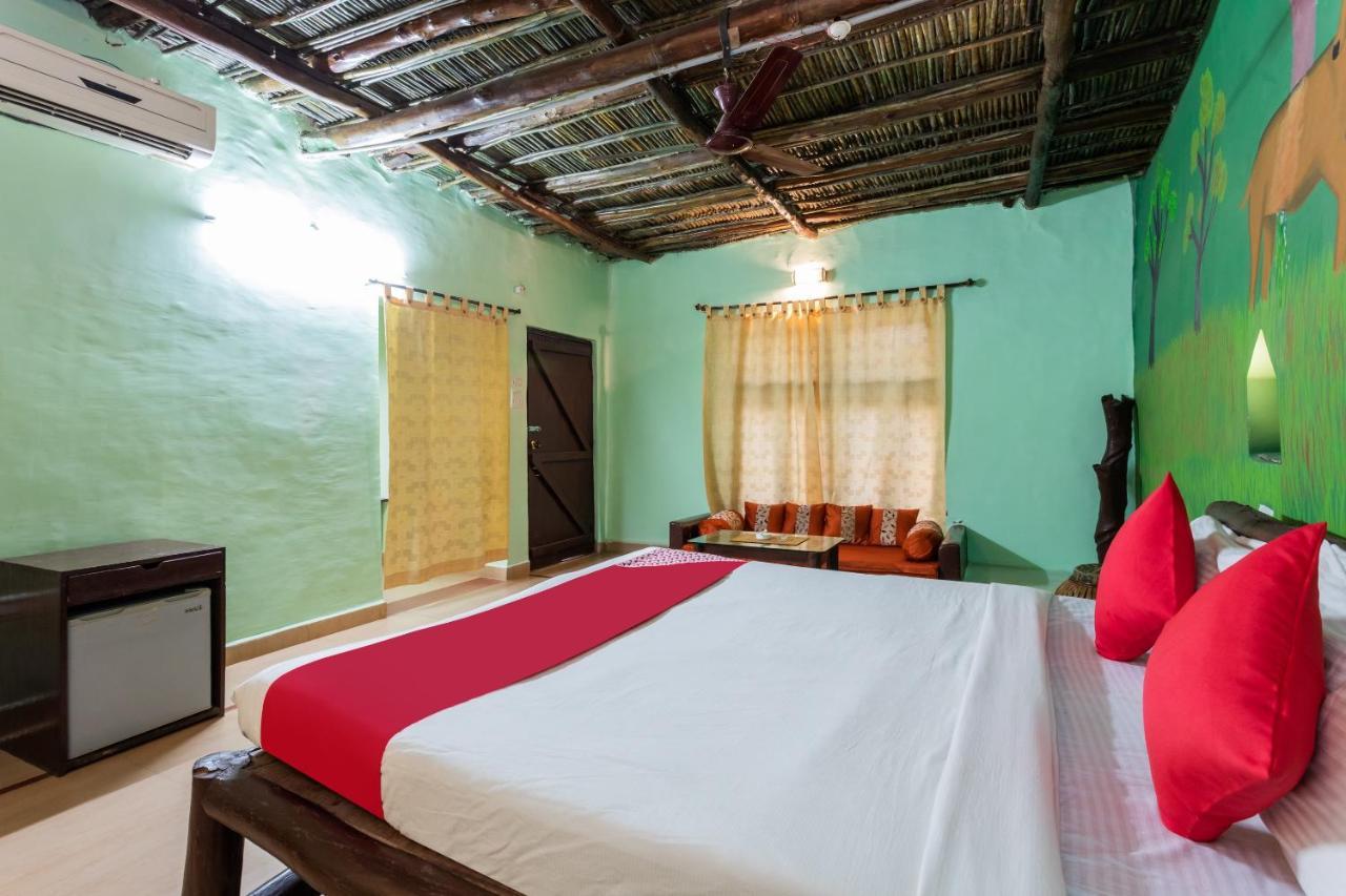 Kanha Village Eco Resort Zewnętrze zdjęcie