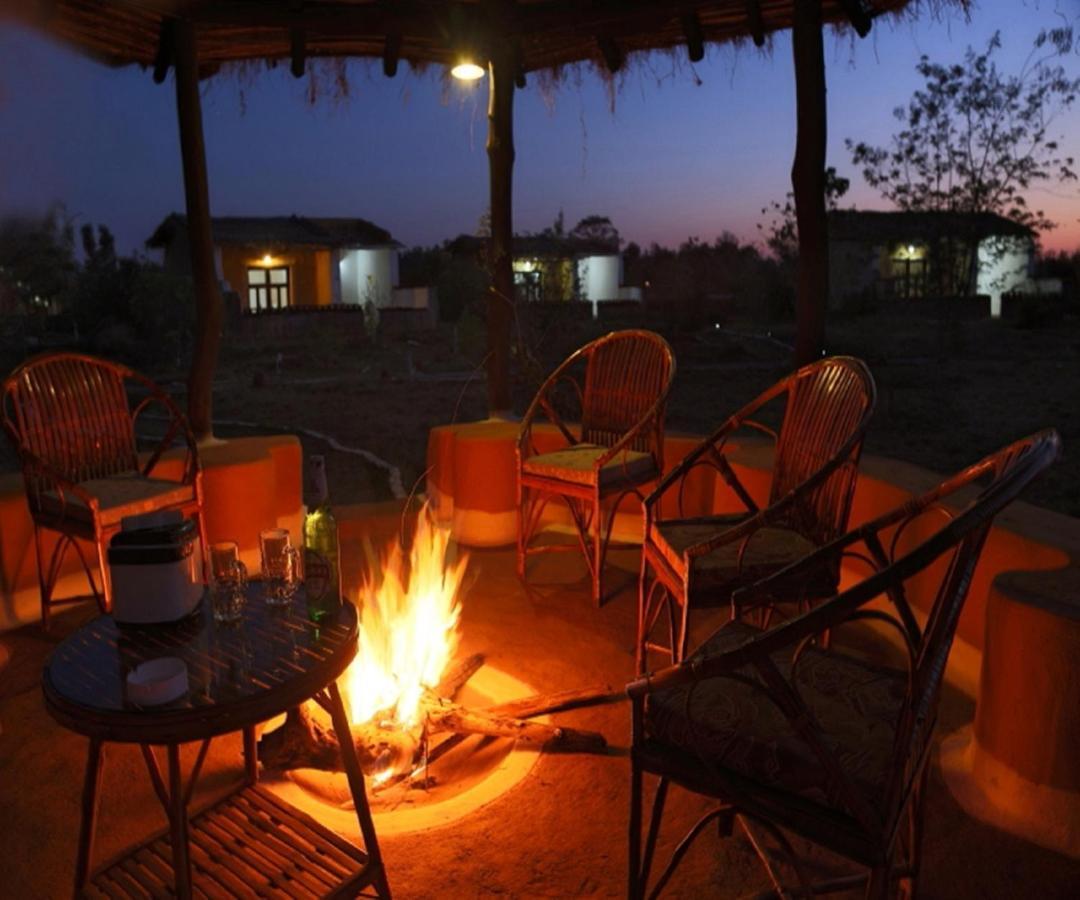 Kanha Village Eco Resort Zewnętrze zdjęcie