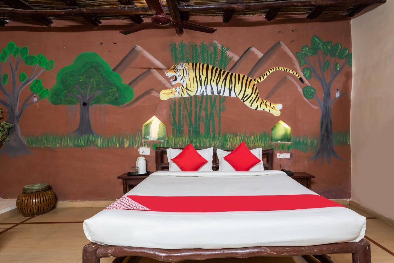 Kanha Village Eco Resort Zewnętrze zdjęcie